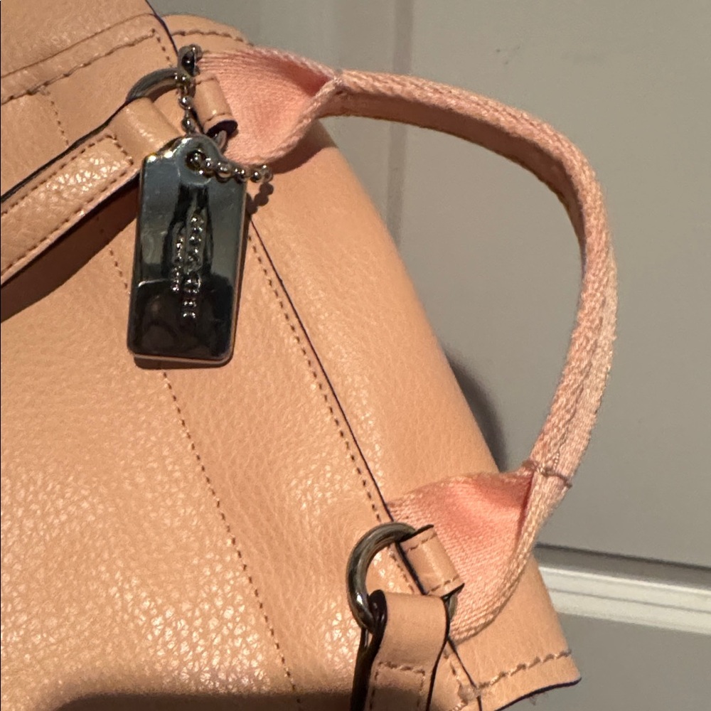 Coach Derby Convertible Backpack Shoulder Bag Blush Pink Leather F59819 Rare EUC - Picture 8 of 12